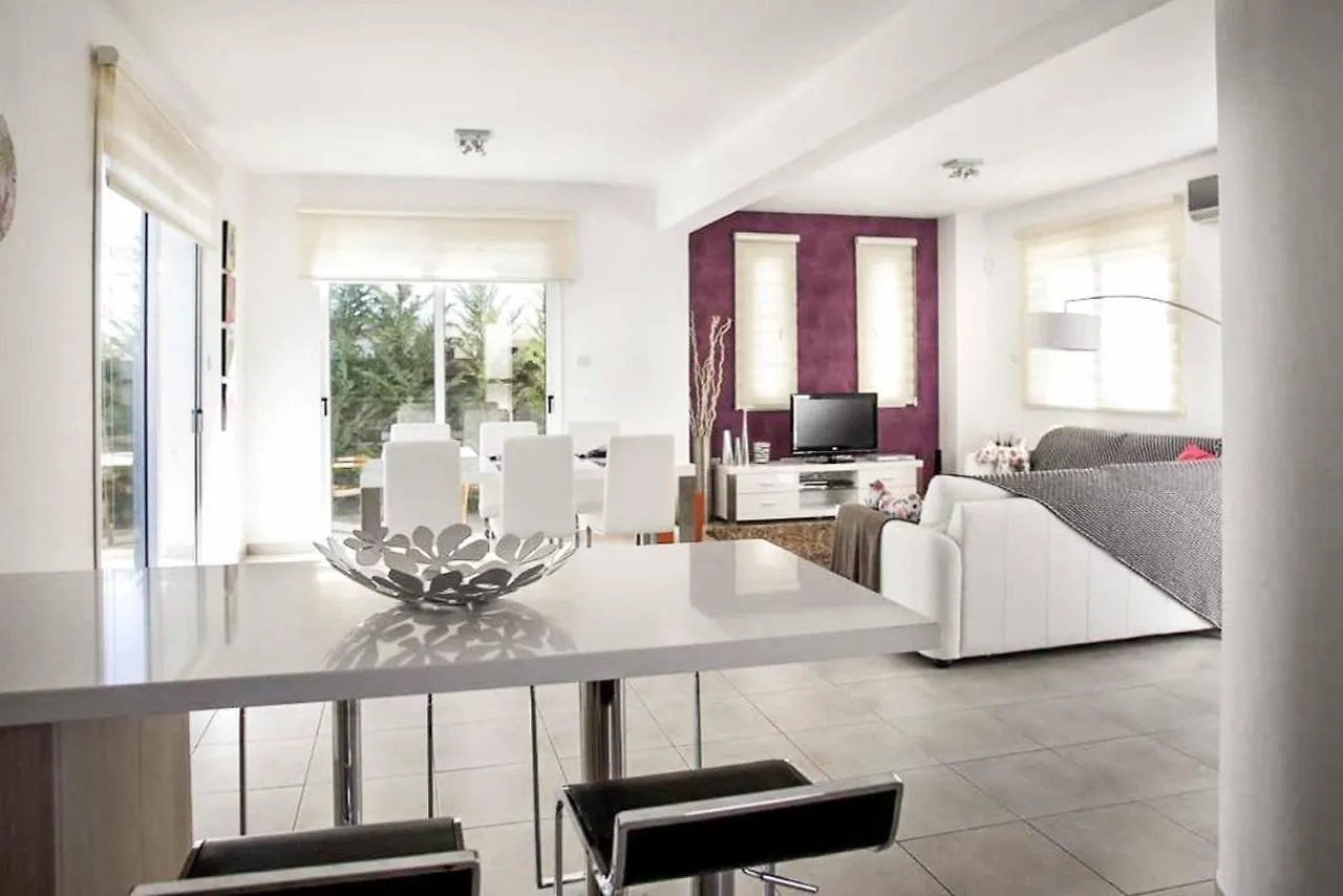 Villa Chateau Blanc Protaras